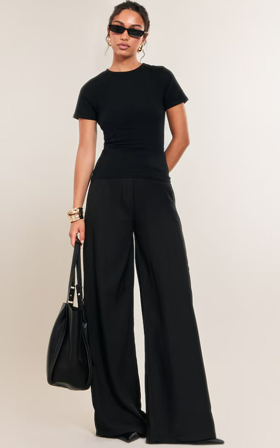 Chcmi Black Cotton Neck Longline Short Sleeve T-shirt